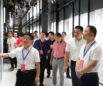 政企交流 共創(chuàng)未來 | 市、區(qū)人大政協(xié)視察團蒞臨歐神諾參觀指導