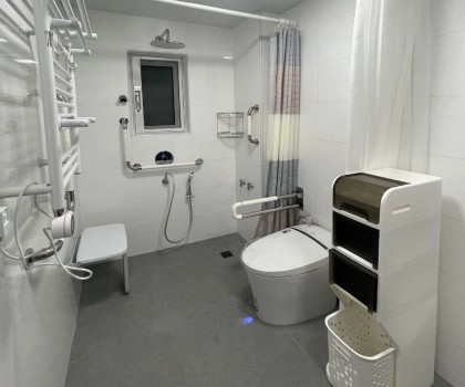 校企共創(chuàng)｜東鵬攜手同濟(jì)大學(xué)助力適老化發(fā)展，聚力打造老齡宜居范本