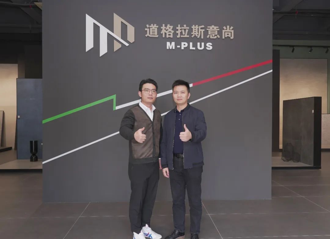 道格拉斯趙帆：不設(shè)限，無(wú)極限 探討年輕品牌運(yùn)營(yíng)之道.jpg