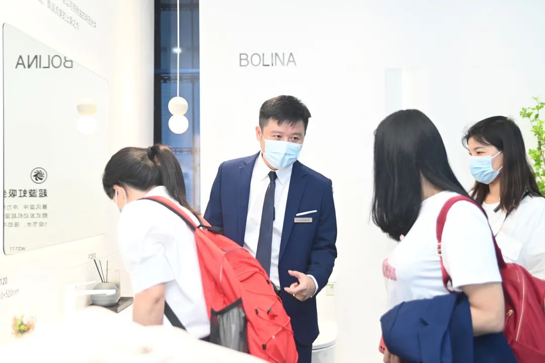 1686187827949568.jpg 9.jpg