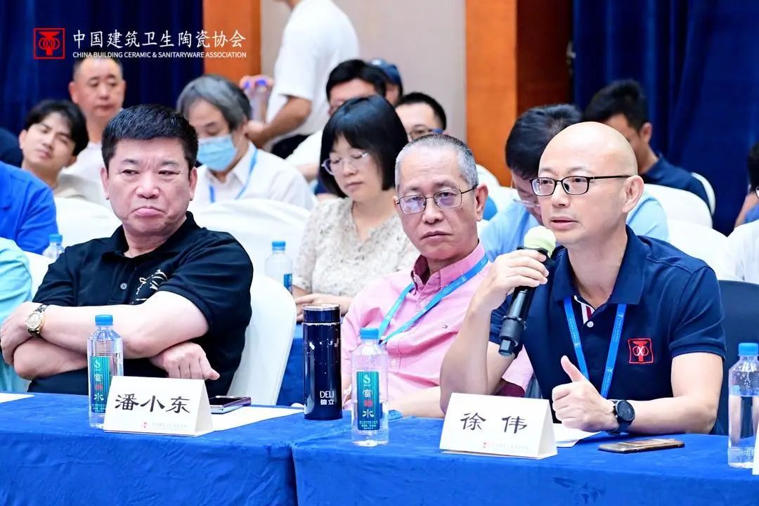 1692090618697597.jpg 1692090618697597.jpg