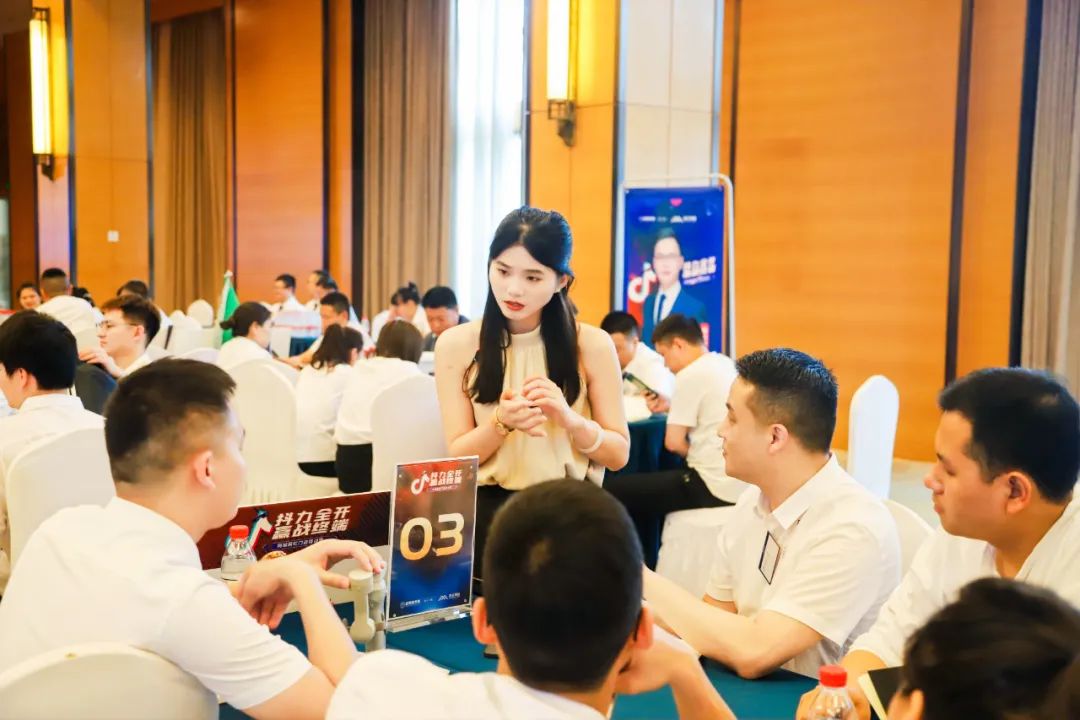 1692934897861688.jpg 640 (15).jpg