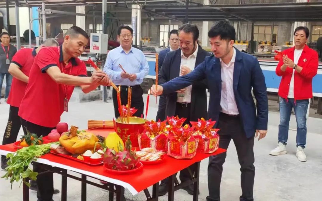 1708668185702841.jpg 640 (3).jpg