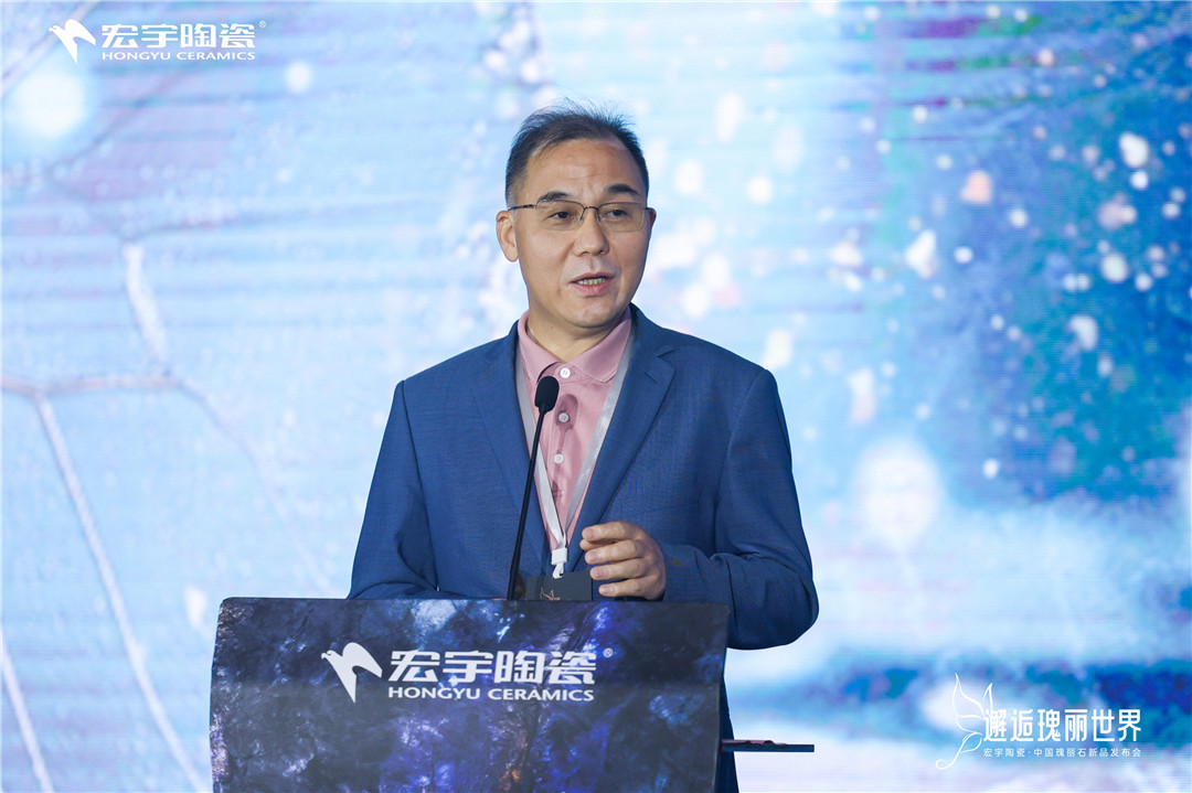 5-《陶城報》社長、佛山潭洲陶瓷展總經(jīng)理 李新良.jpg